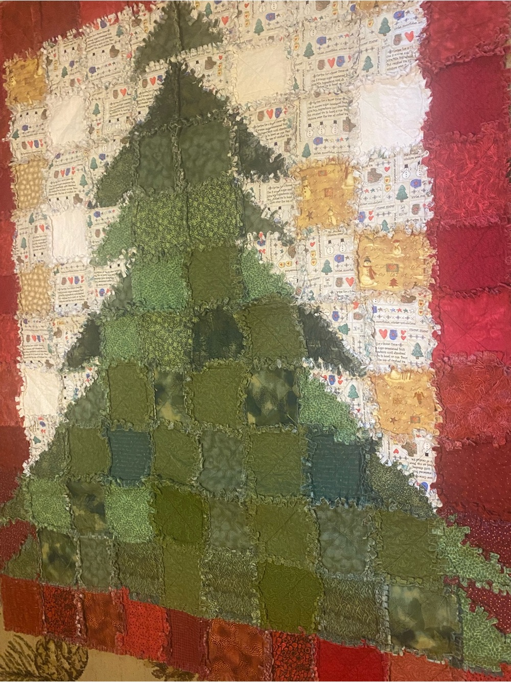 Handmade Christmas tree Rag Quilt - Picture 2 of 2